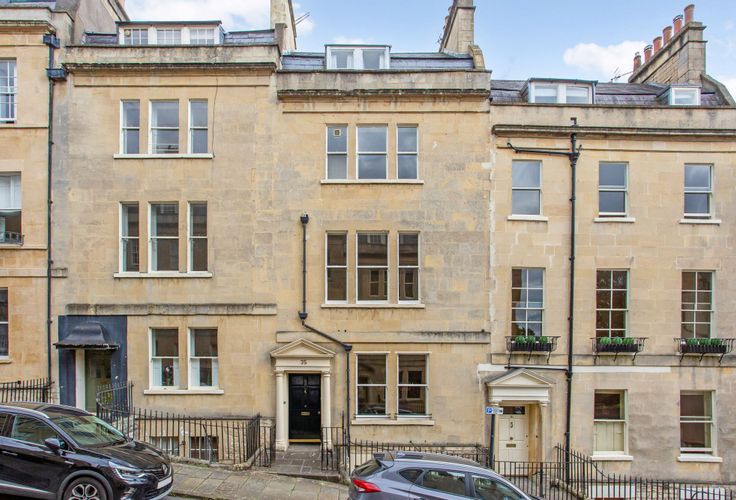 Park Street, Bath, BA1 - Crisp cowley
