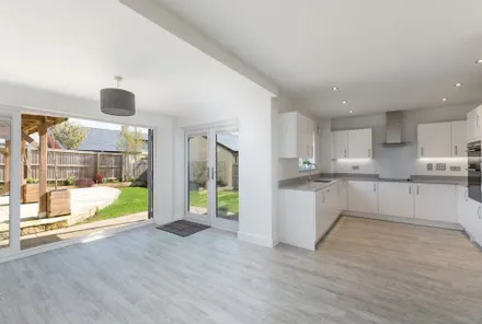 Gallery images - Crisp Cowley