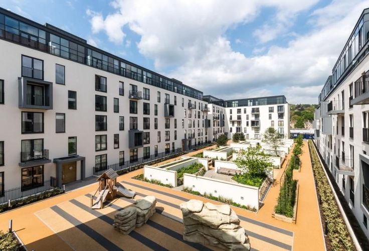 Beatrice House, Bath, Bath And North East Somerset, BA2 - Crisp cowley