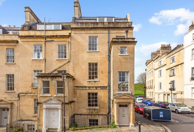 Park Street, Bath, BA1 - Crisp cowley