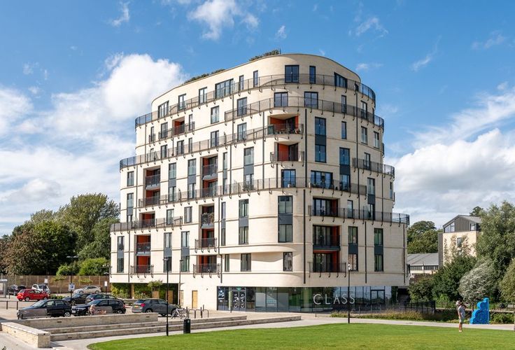 Sovereign Point, Bath, BA2 - Crisp cowley