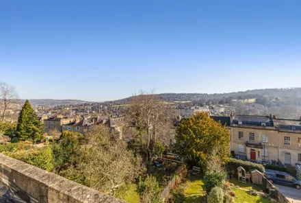 Gallery images - Crisp Cowley