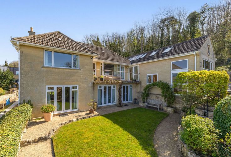 Lower Kingsdown Road, Kingsdown, SN13 - Crisp cowley