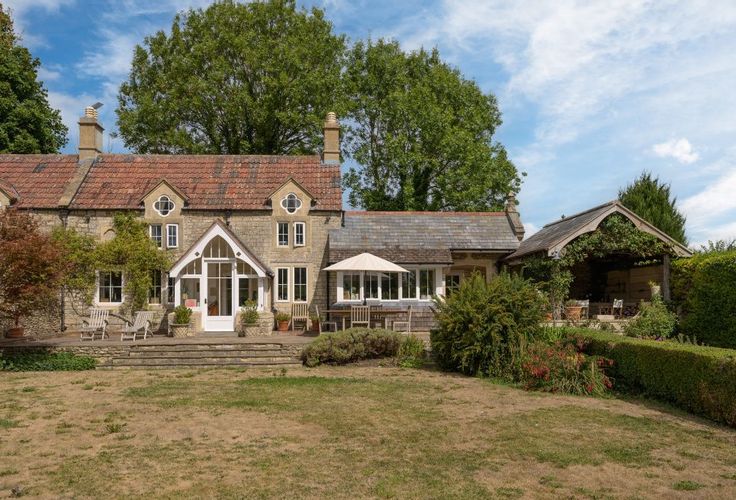 Timsbury, Bath, Somerset, BA2 - Crisp cowley