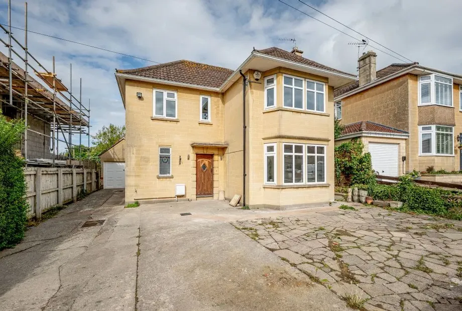 West Lea Road, Bath, Somerset, BA1 - Crisp Cowley