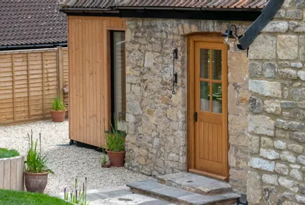 Gallery images - Crisp Cowley