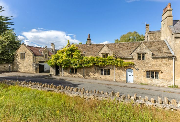 Bathampton Lane, Bathampton, BA2 - Crisp cowley