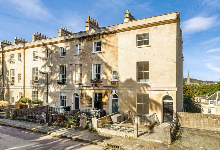Southcot Place, Bath, BA2 - Crisp cowley