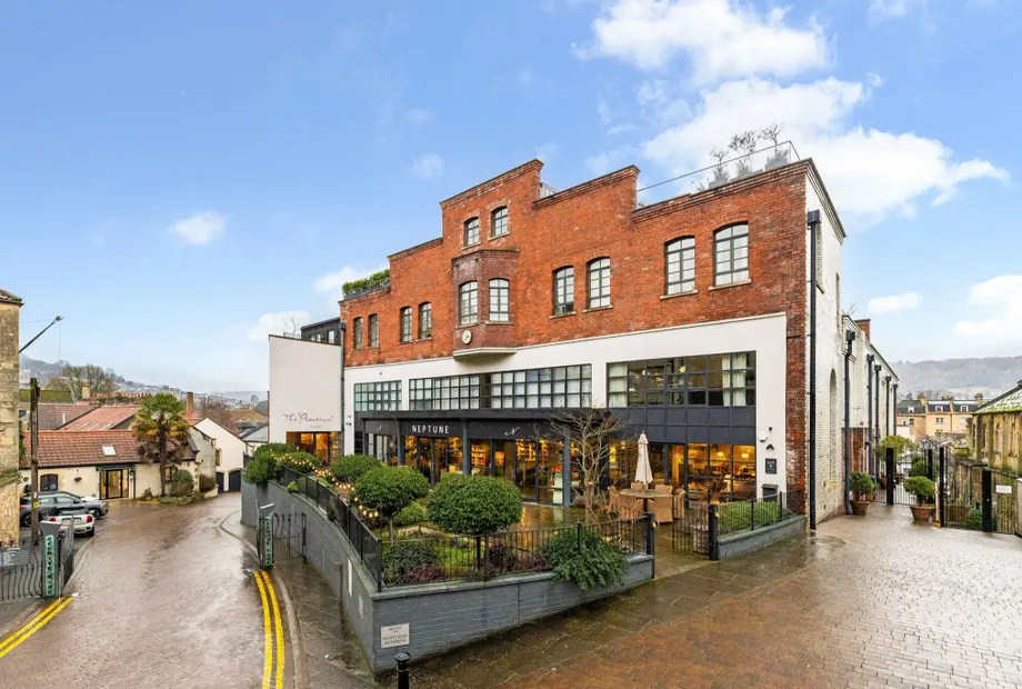 Beehive Yard, Bath, Avon, BA1 - Crisp Cowley