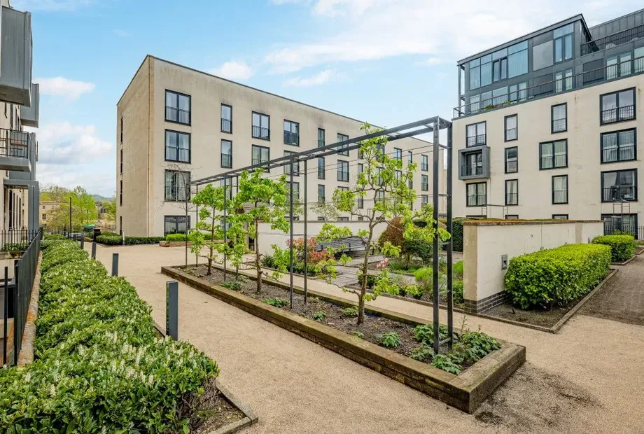 Palladian, Bath, Avon, BA2 - Crisp Cowley